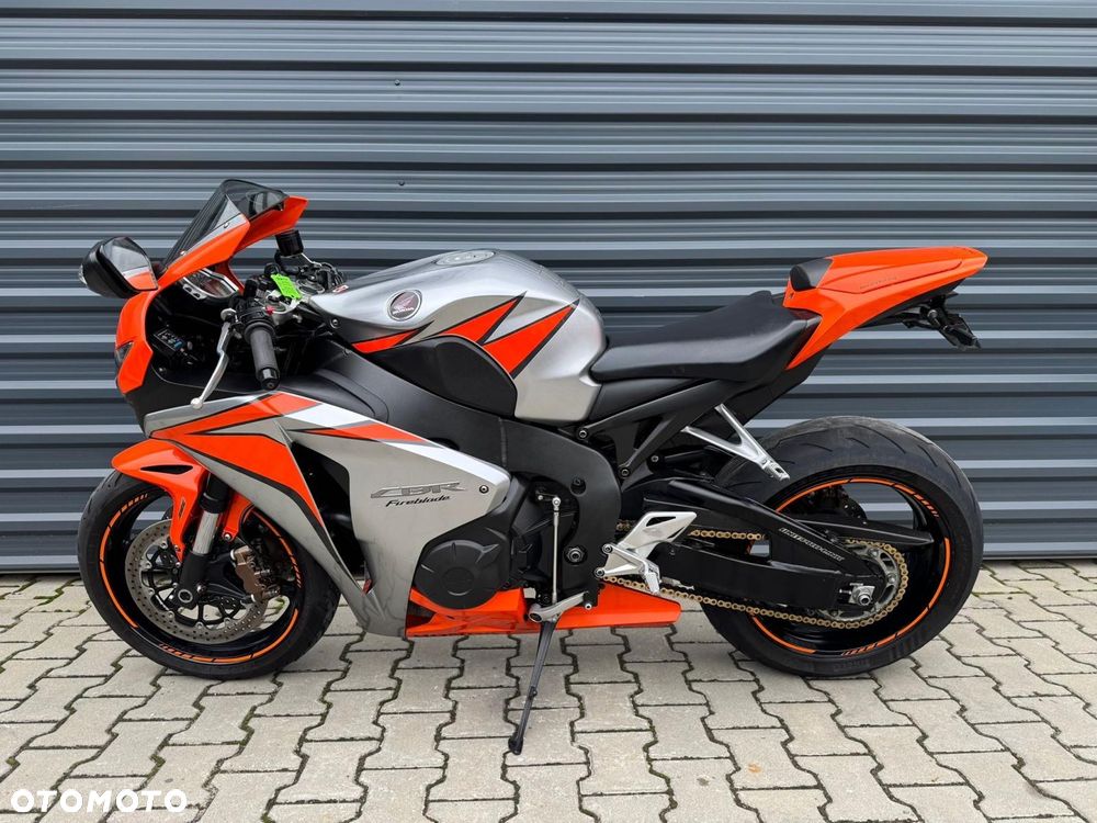 Honda CBR - 4