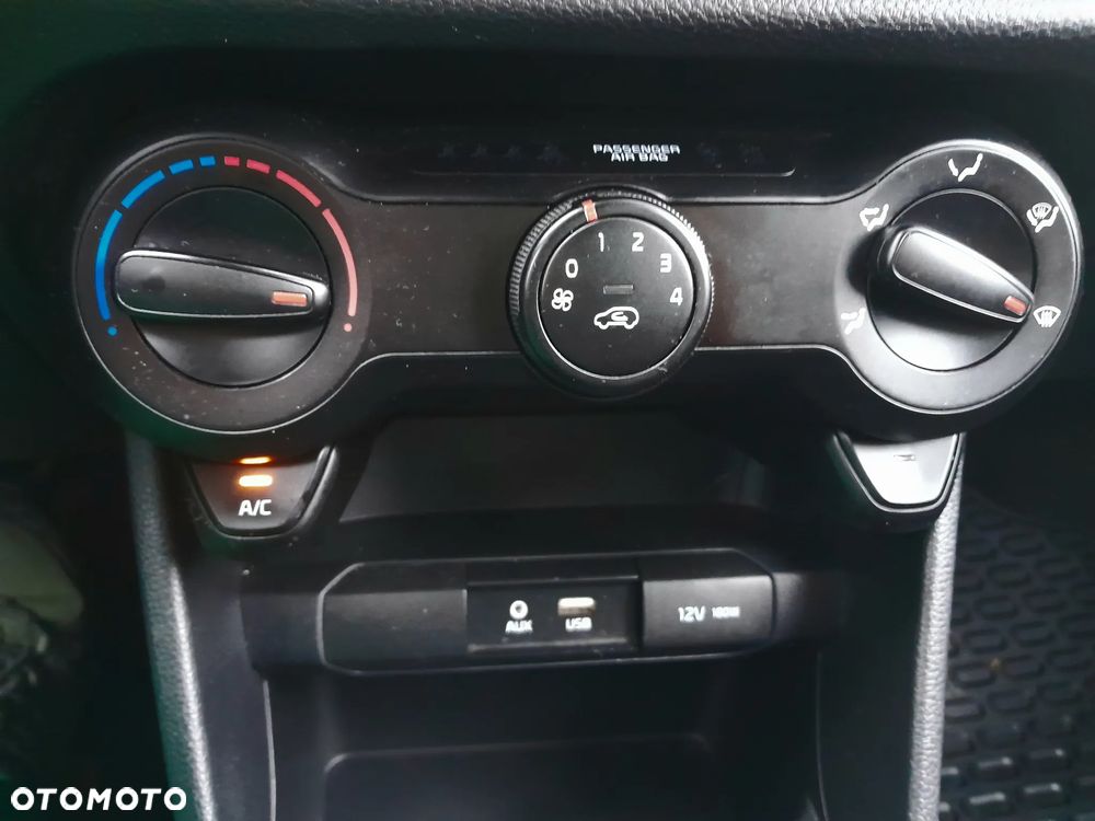 Kia Picanto 1.0 Business Line Plus - 32