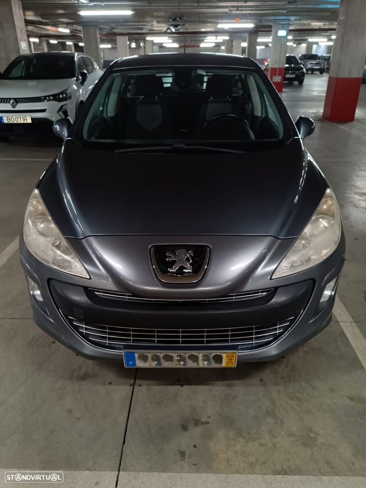 Peugeot 308 1.6 HDi Executive - 4