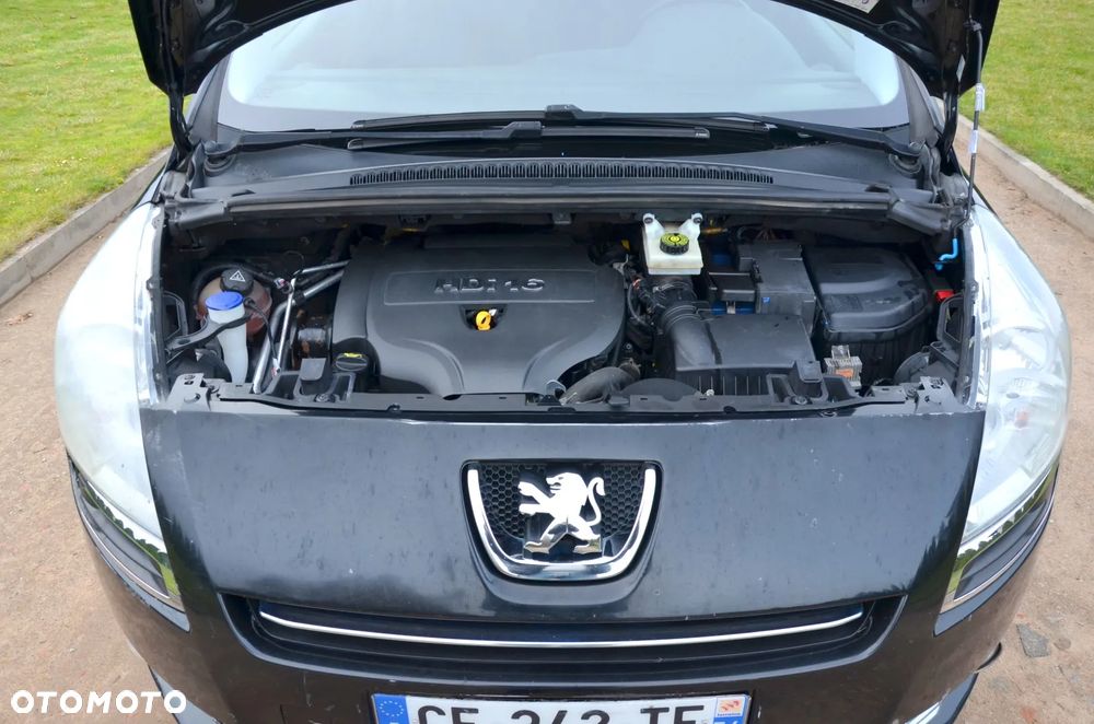 Peugeot 5008 2.0 HDi Active 7os - 9