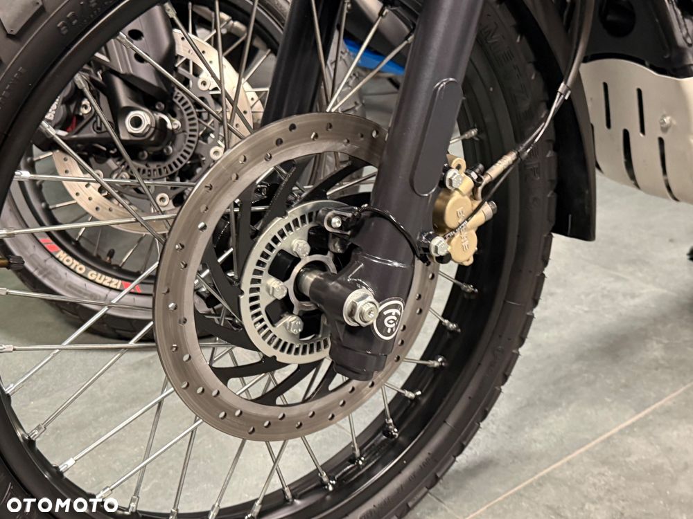 Royal Enfield Himalayan - 37