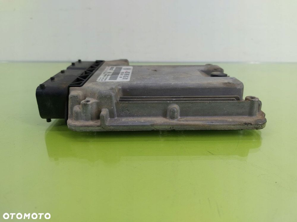 Komputer sterownik silnika VW Caddy III 2004-2010 03G906016DM 0281011882 - 4