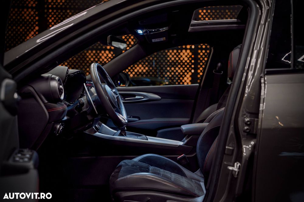 Alfa Romeo Tonale 1.5 FWD AT MHEV Veloce - 15