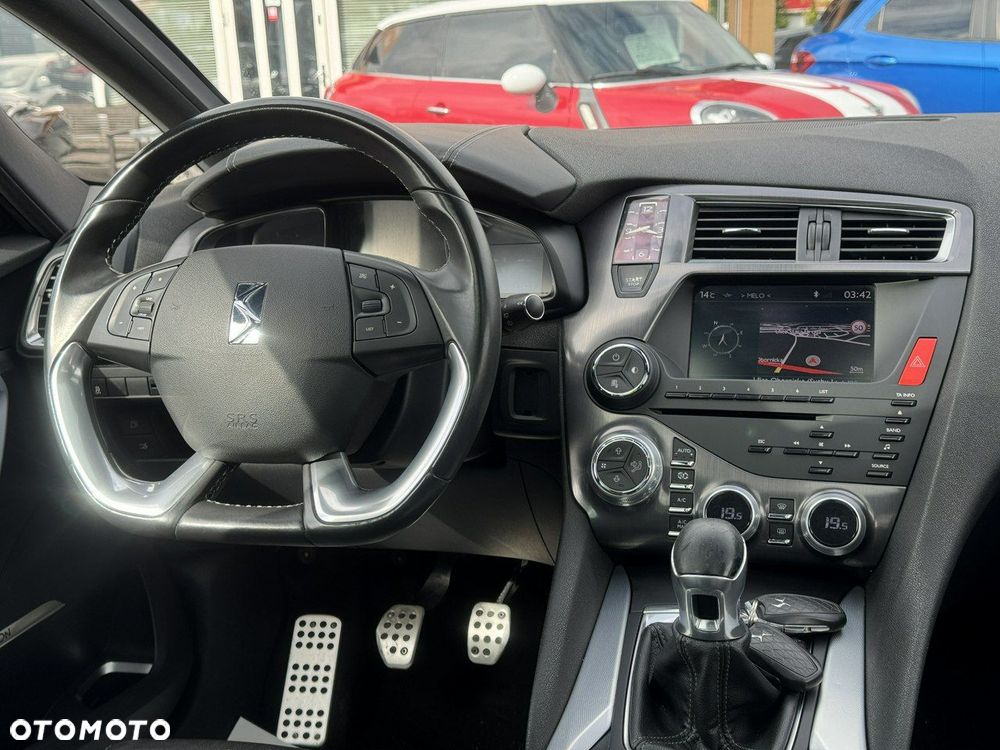Citroën DS5 THP 200 SportChic - 30