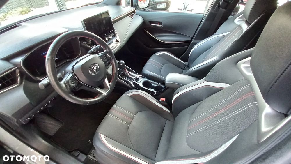 Toyota Corolla 1.8 Hybrid GR Sport - 13