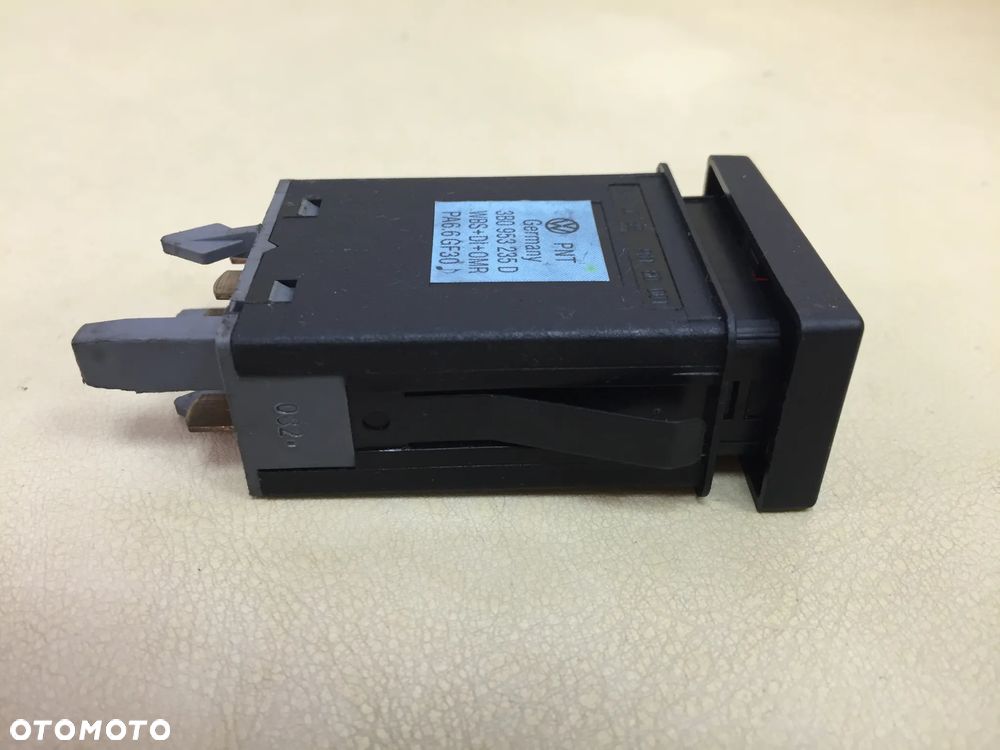 WŁĄCZNIK PRZYCISK PRZERYWACZ ŚWIATEŁ AWARYJNYCH VW PASSAT B5 FL 3B0953235D - 7