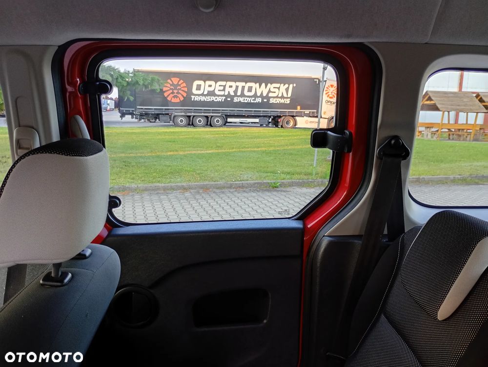 Renault Kangoo dCi 90 FAP TomTom Edition - 7