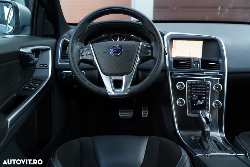 Volvo XC 60 D4 Geartronic RDesign - 17