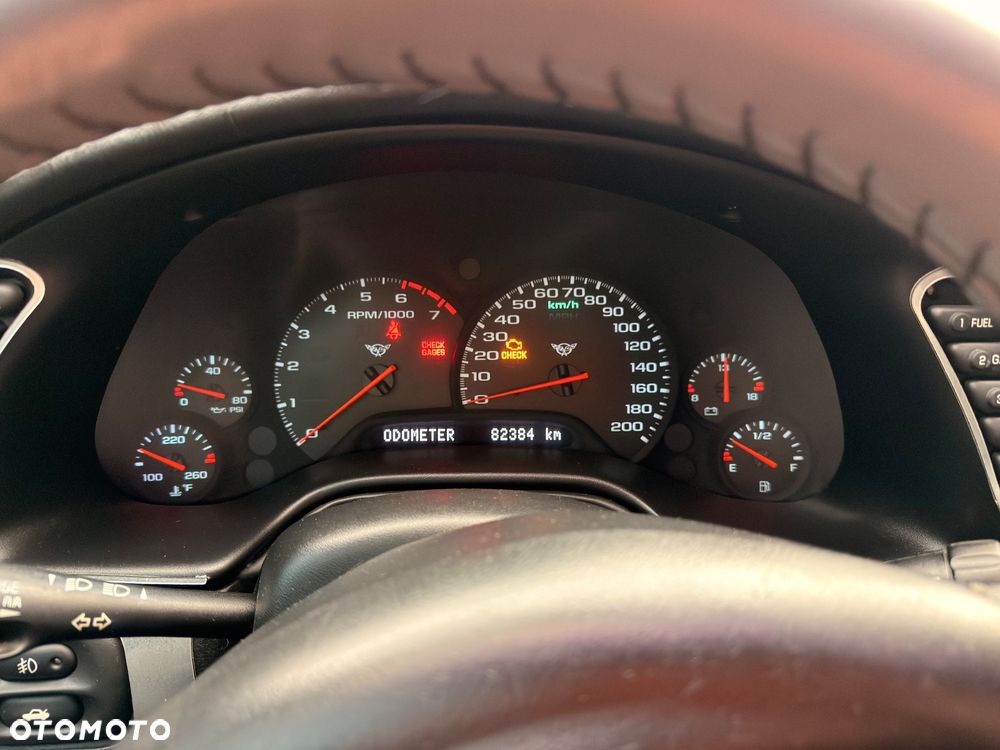 Chevrolet Corvette Coupe Automatik SB - 24