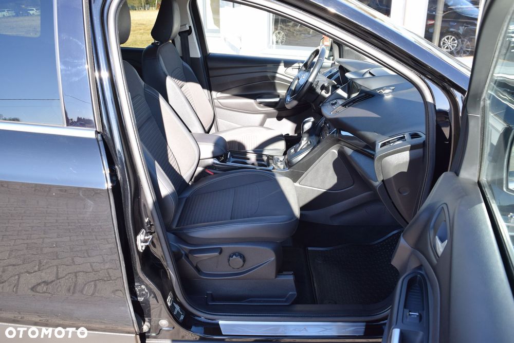 Ford Kuga 2.0 TDCi 4x4 Titanium - 22