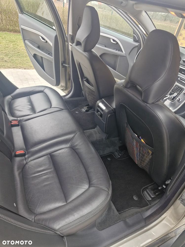 Volvo XC 70 D4 AWD Summum - 10