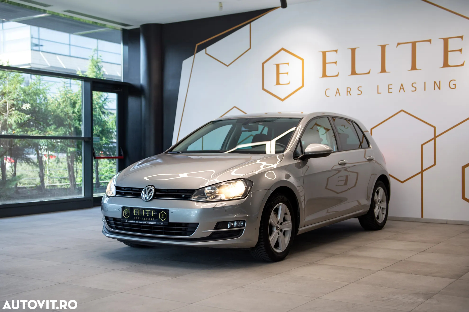 Volkswagen Golf 2.0 TDI DSG BMT Comfortline - 33