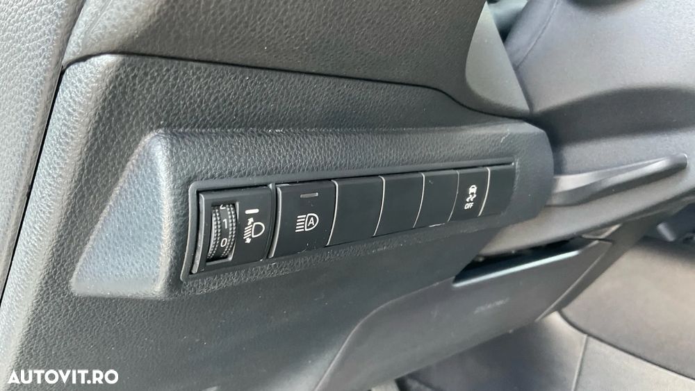 Toyota Corolla 1.8 HSD Dynamic - 14