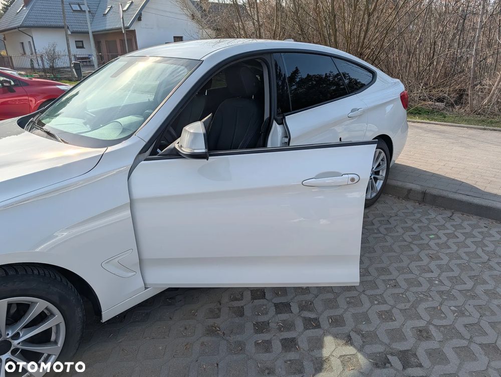BMW 3GT 320d xDrive Advantage - 9
