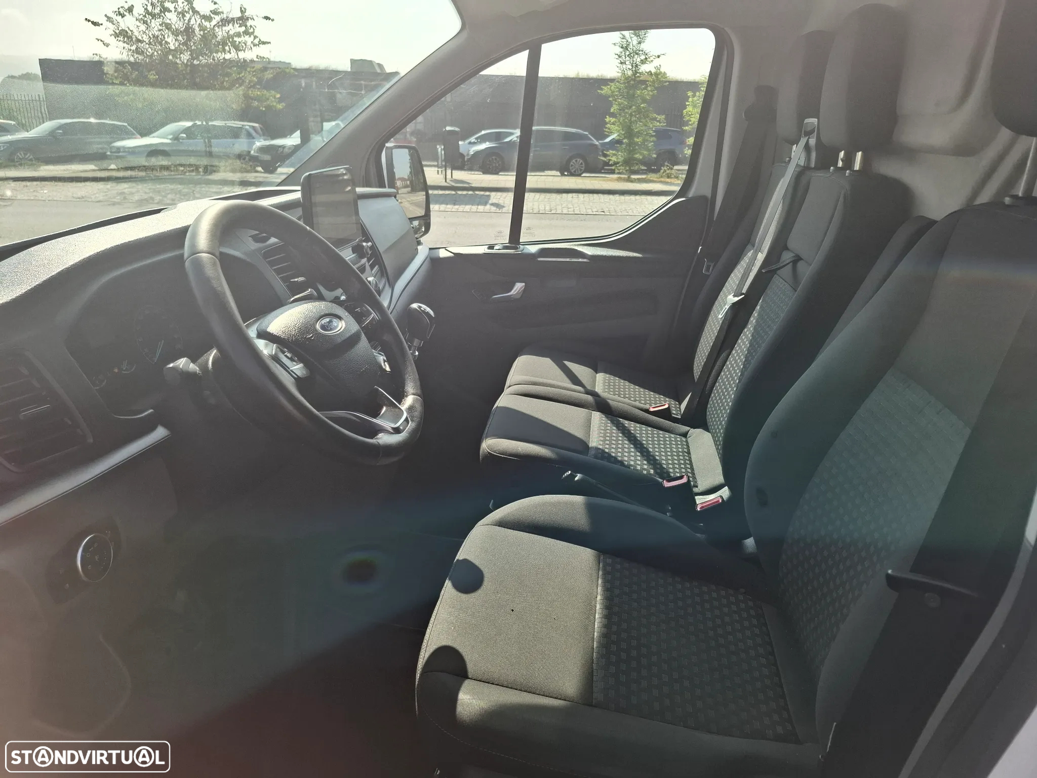 Ford TRANSIT 2.0TDCI 280LN 3LUGARES C/GANCHO REBOQUE - 11