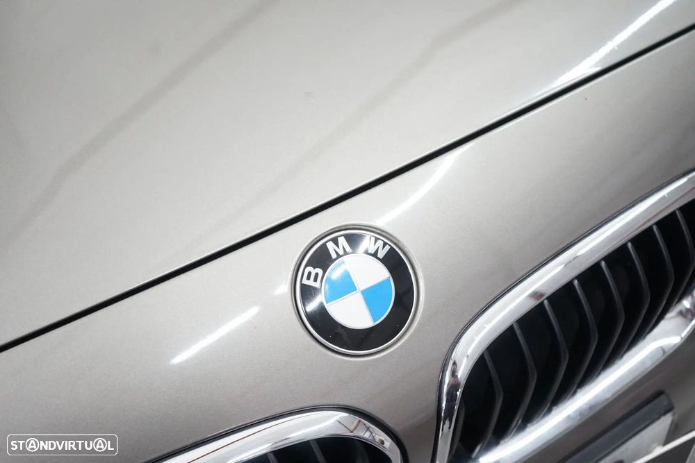 BMW 116 d Line Urban - 8