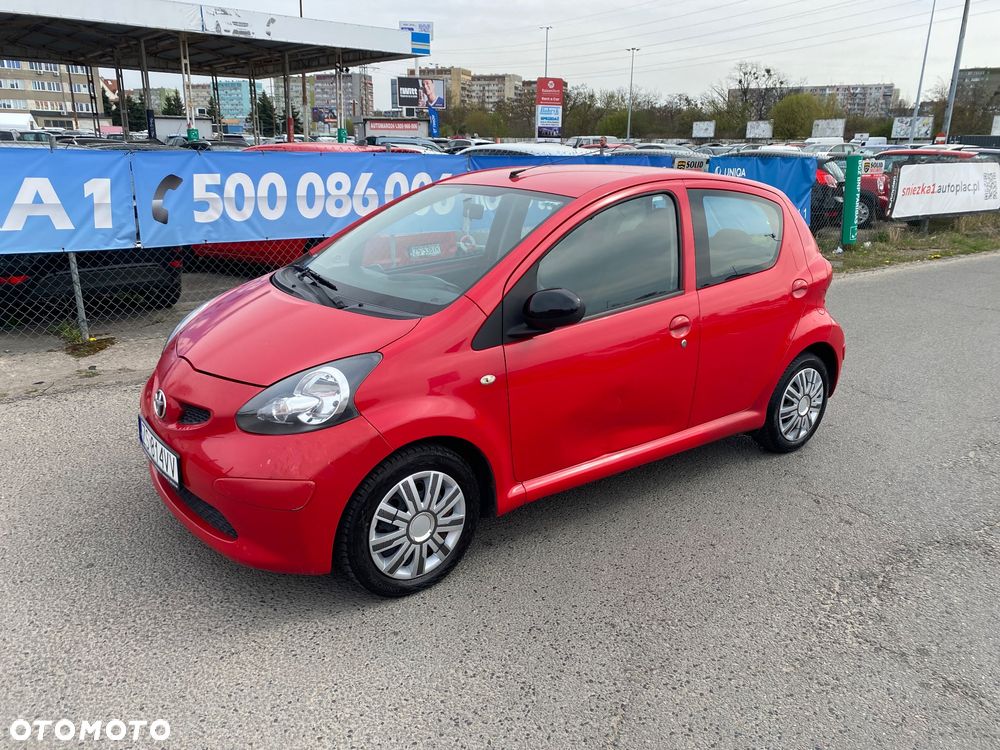 Toyota Aygo City - 1