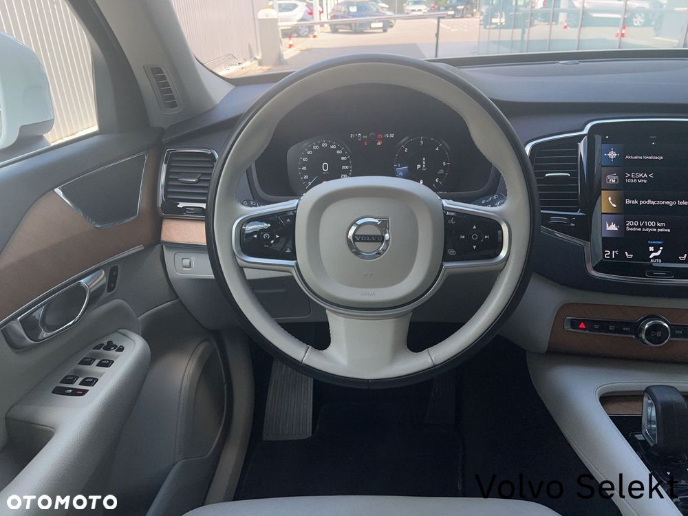 Volvo XC 90 B5 D AWD Momentum Pro - 10