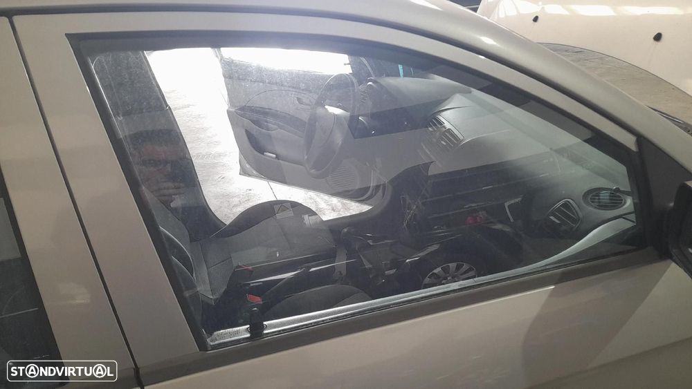 Vidro porta frente direita KIA Picanto (BA) - 1