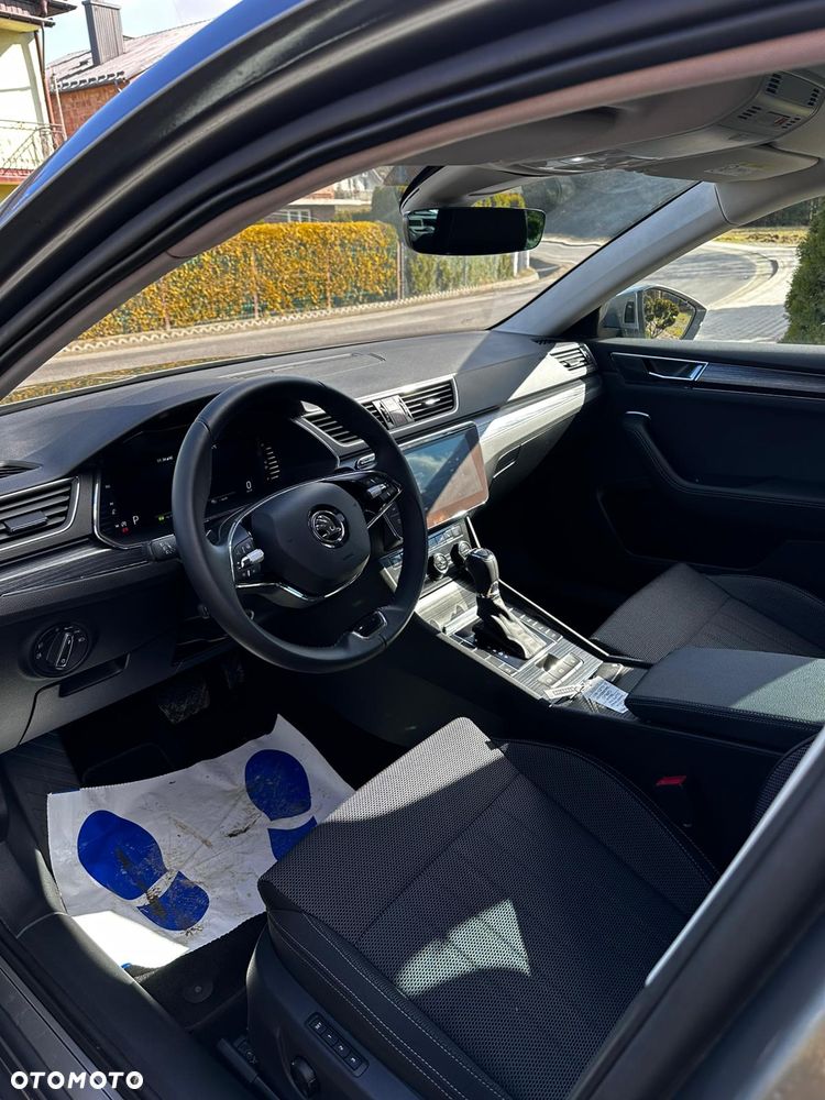 Skoda Superb 2.0 TDI SCR Ambition DSG - 22