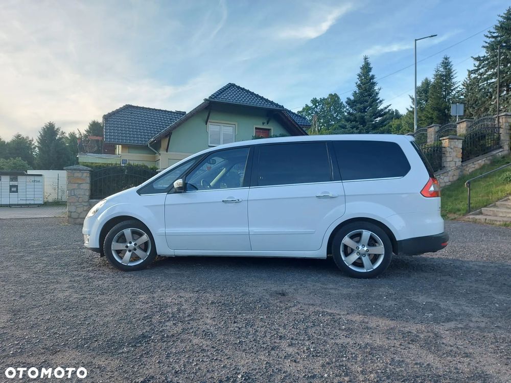 Ford Galaxy - 3
