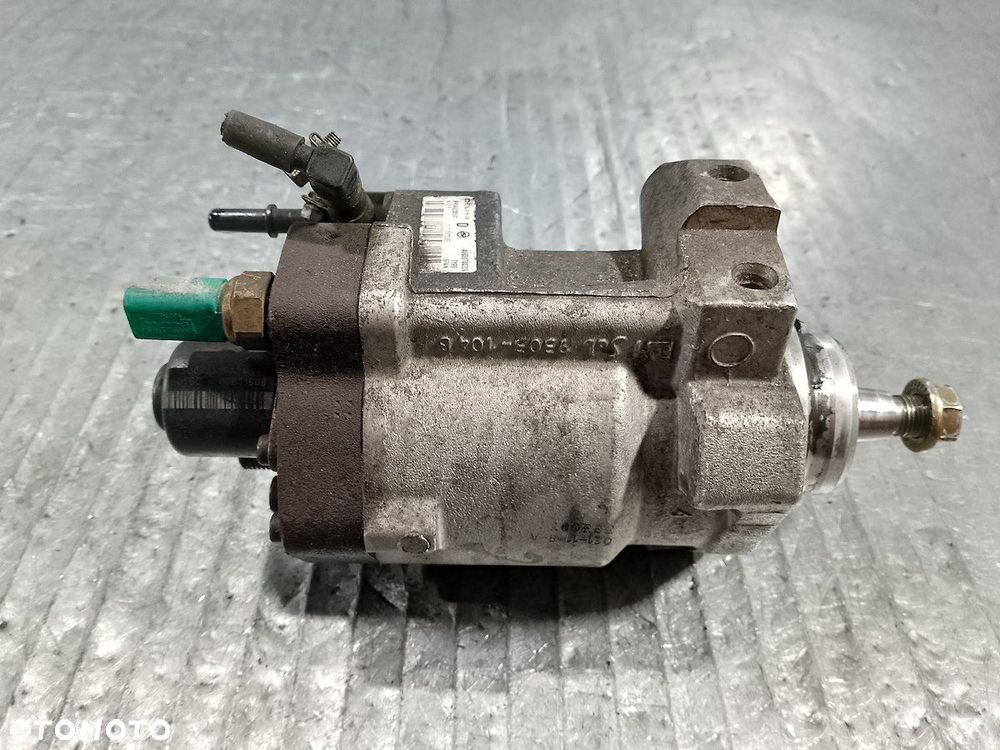POMPA WTRYSKOWA SSANGYONG KYRON A6650700301 R9044Z053A 2.7 XDI - 6