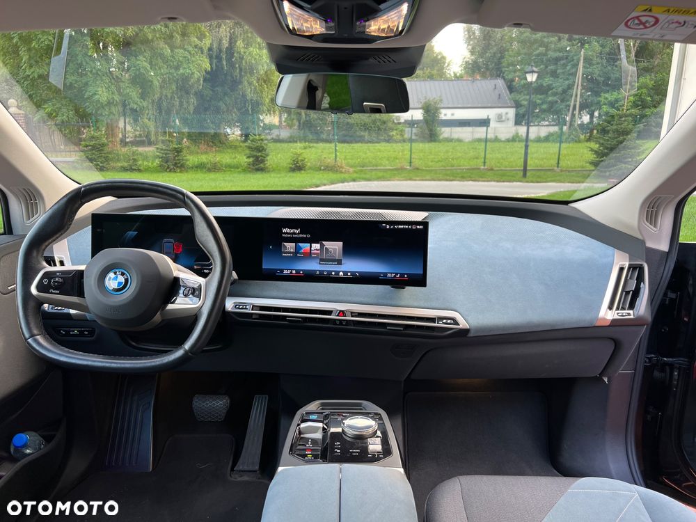 BMW iX xDrive40 76.6kWh - 9