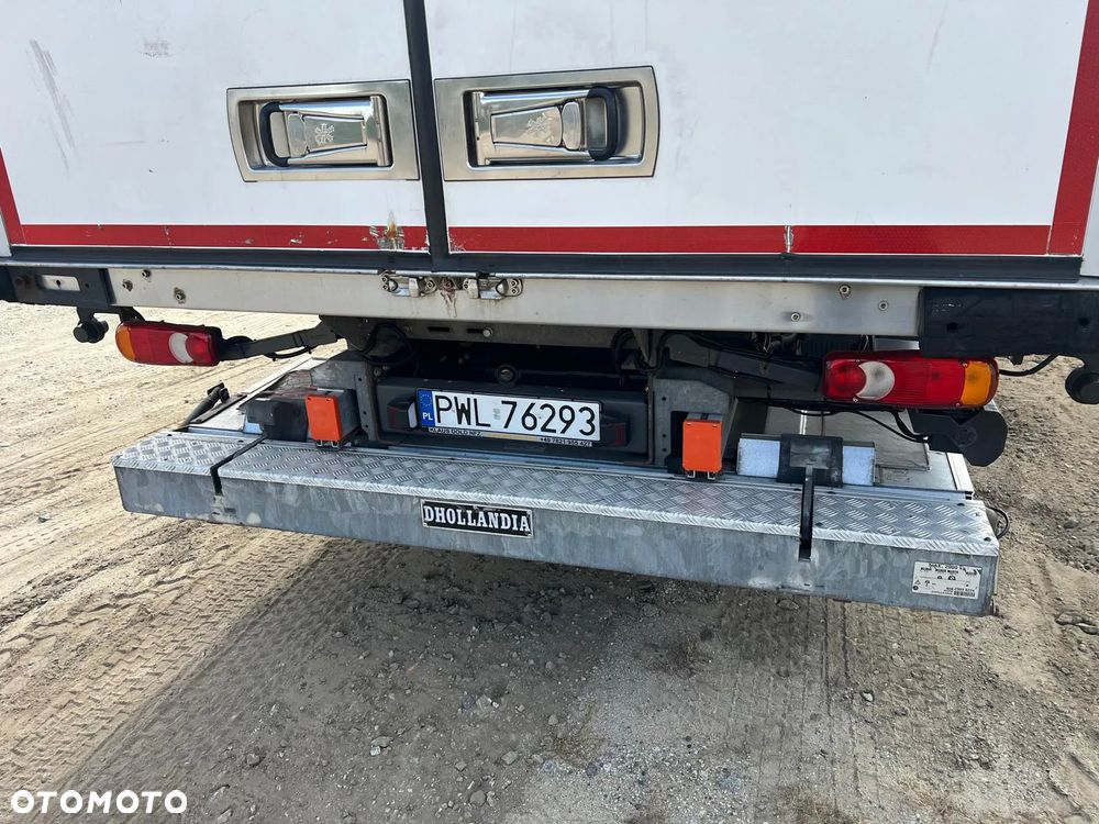 DAF CF 330 - 8