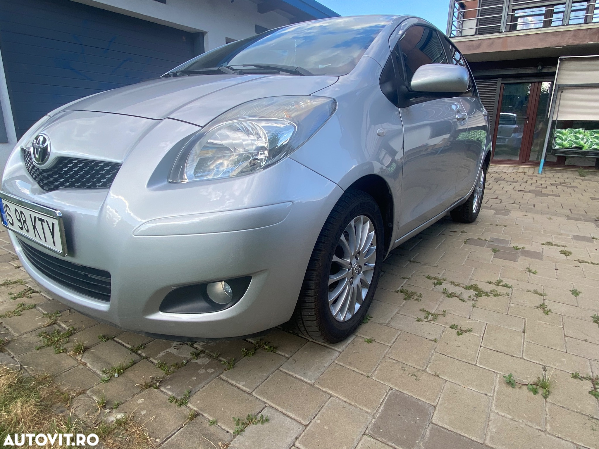 Toyota Yaris 1.3 MultiMode Sol - 2
