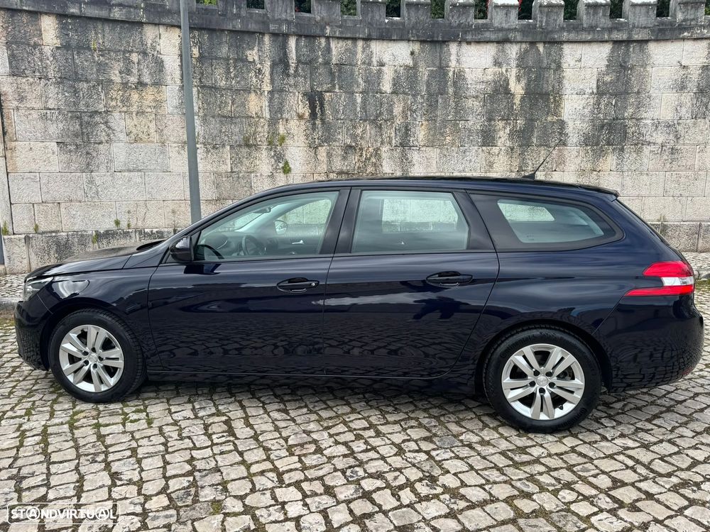 Peugeot 308 SW PureTech 130 GPF Stop & Start Allure - 4