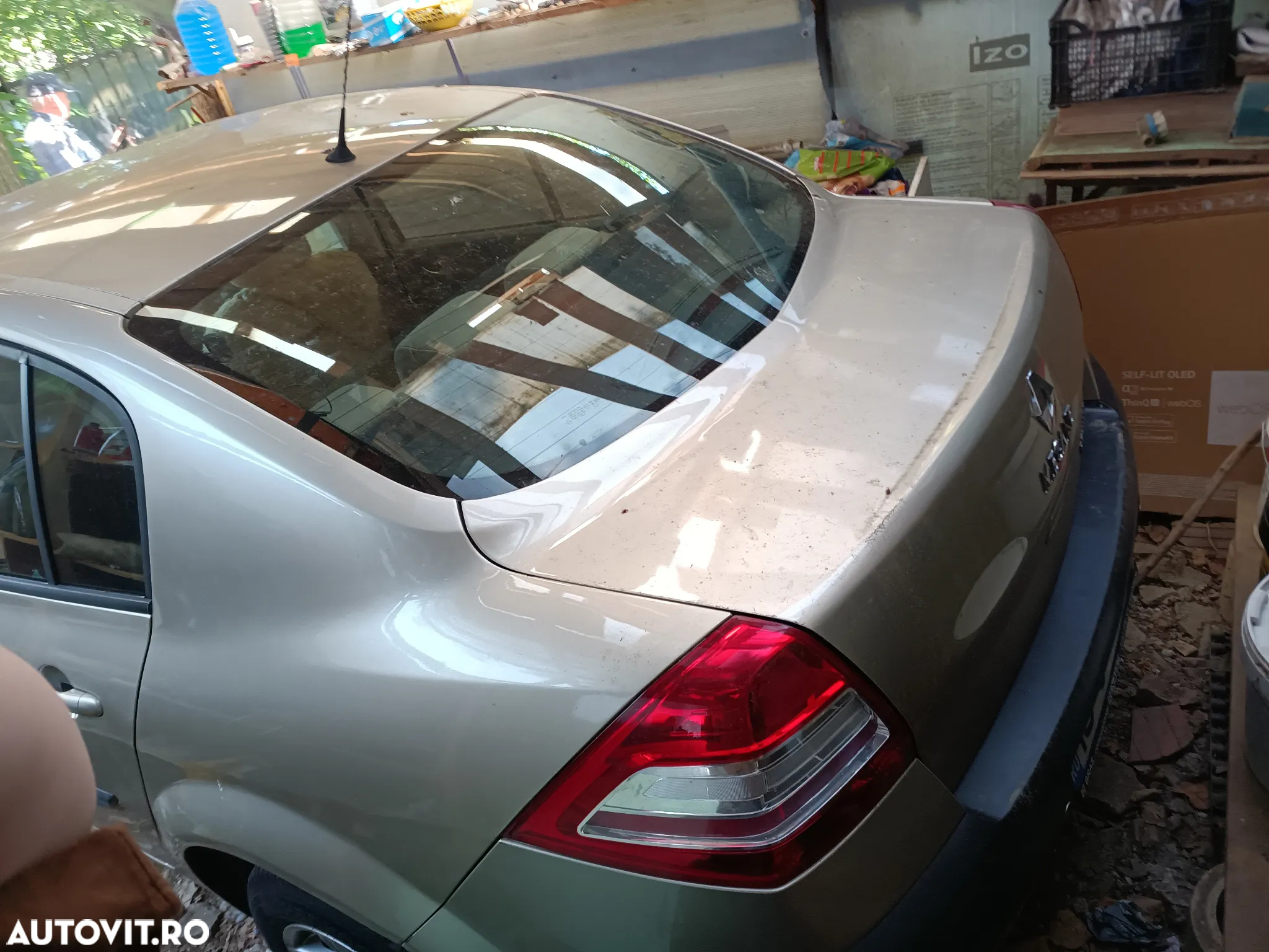 Renault Megane II Sedan 1.5 dCi Confort Expression - 3