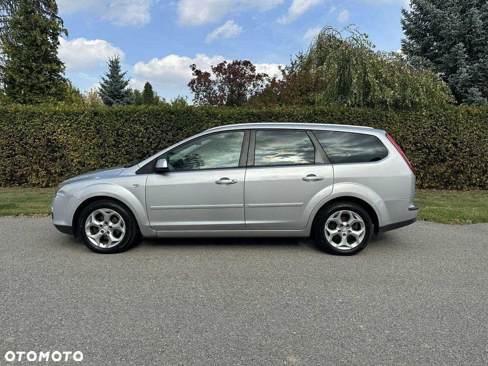 Ford Focus - 17