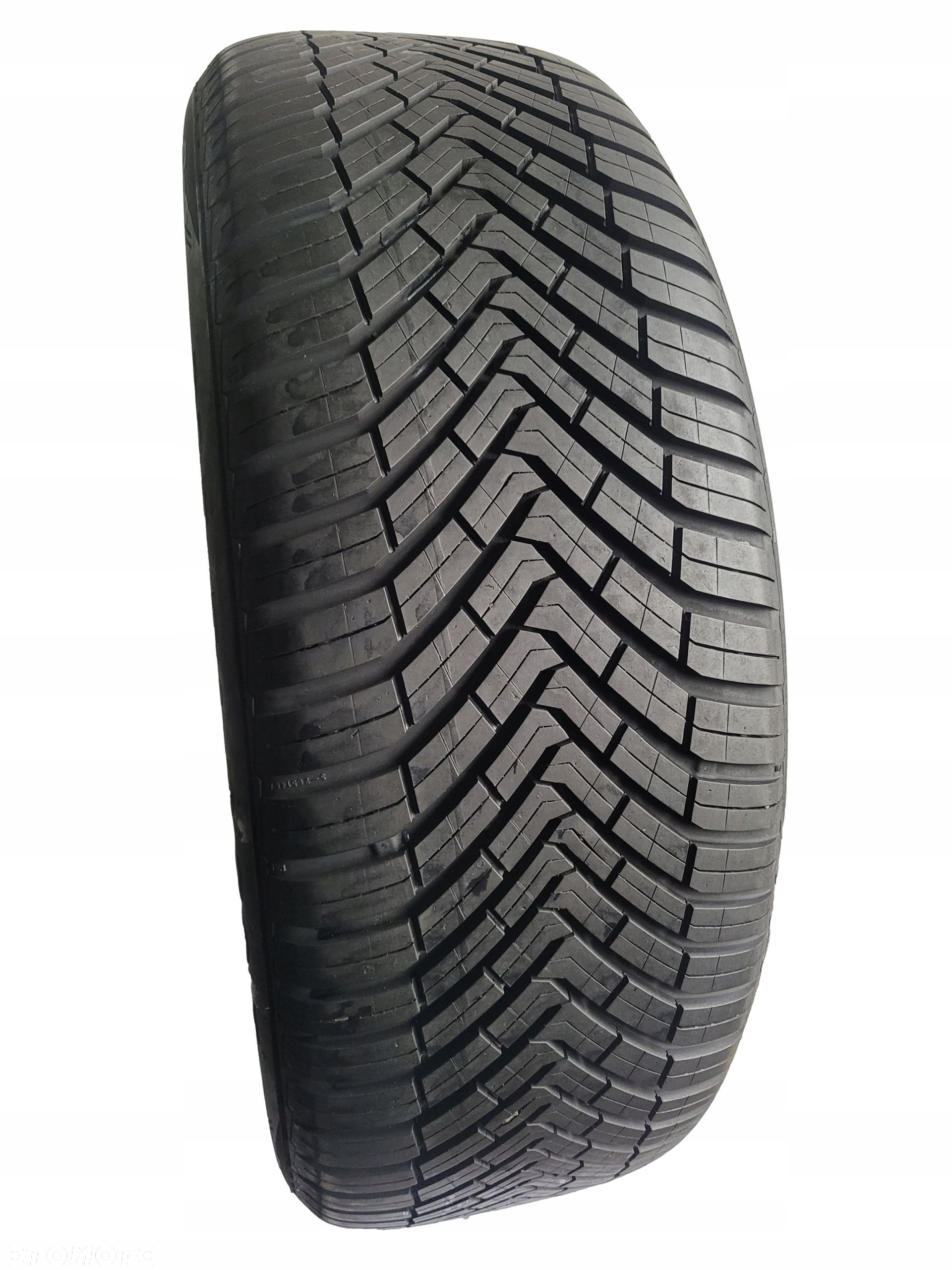 Continental allseasoncontact 235/50 R20 100T 8mm 2022 - 1