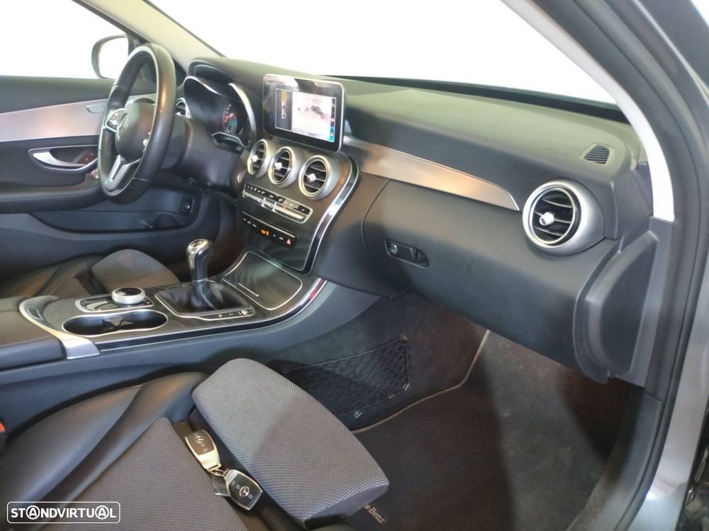 Mercedes-Benz C 200 d Business Solutions - 14