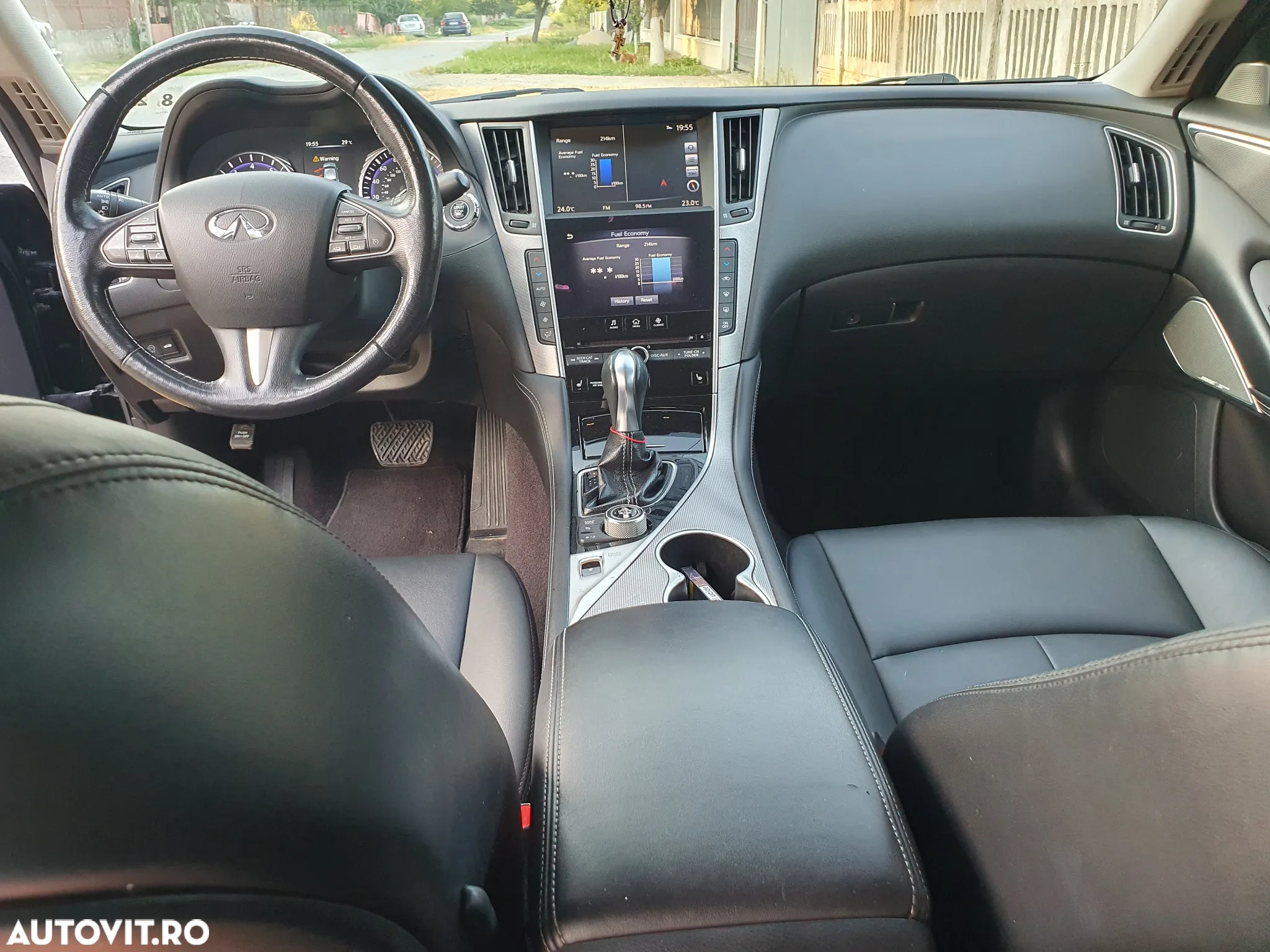 Infiniti Q50 2.0t Premium Executive - 12