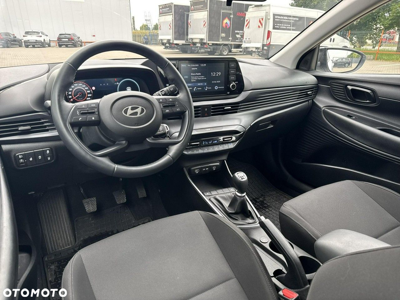 Hyundai i20 1.2 Modern - 13