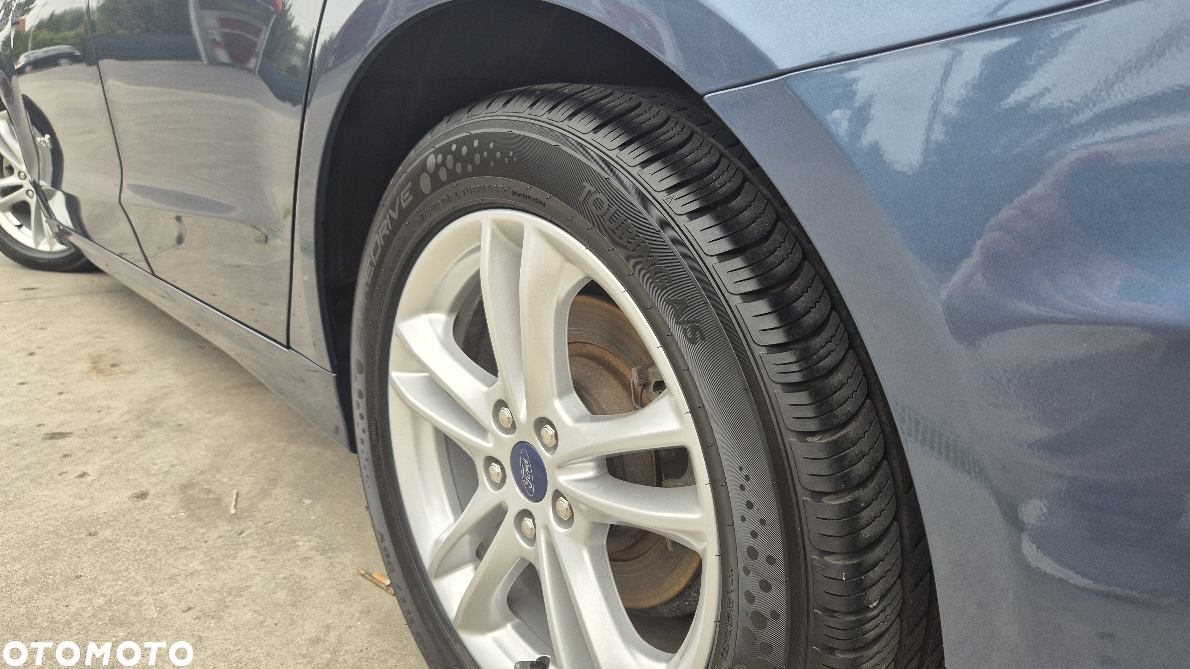 Ford Fusion - 12