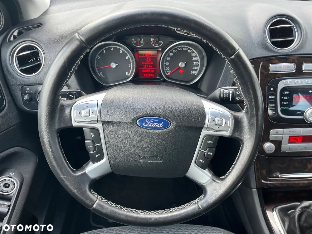 Ford Mondeo 2.0 Ghia - 20