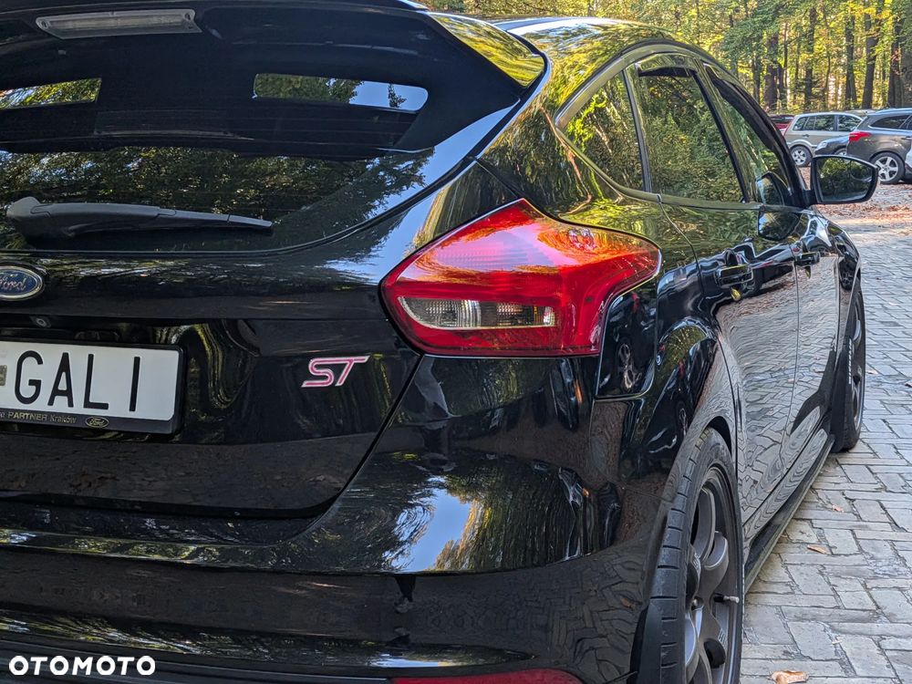Ford Focus - 14