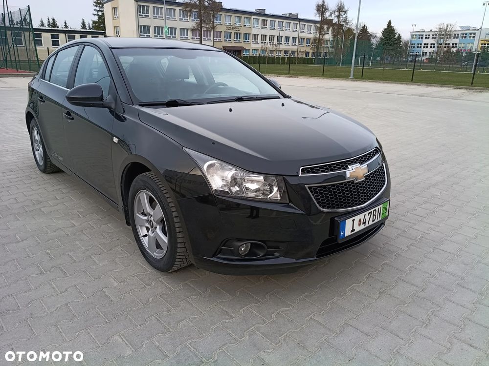 Chevrolet Cruze 1.8 LT - 3