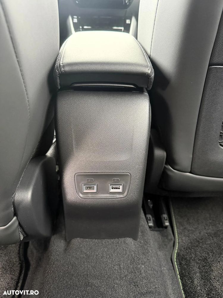 Peugeot 2008 1.2L e-DCS6 MHEV GT - 12