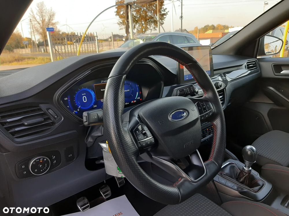 Ford Focus 1.5 EcoBlue STart-Stopp-System ST-LINE - 18