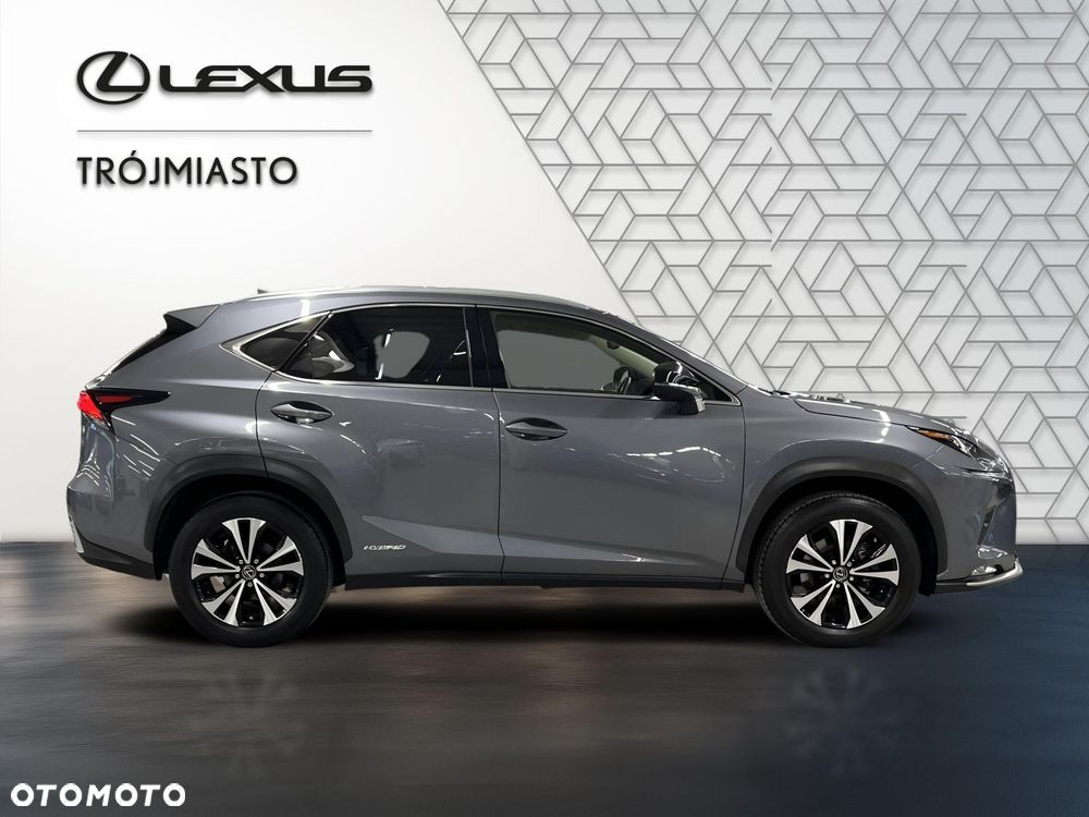 Lexus NX 300h F Impression AWD - 6