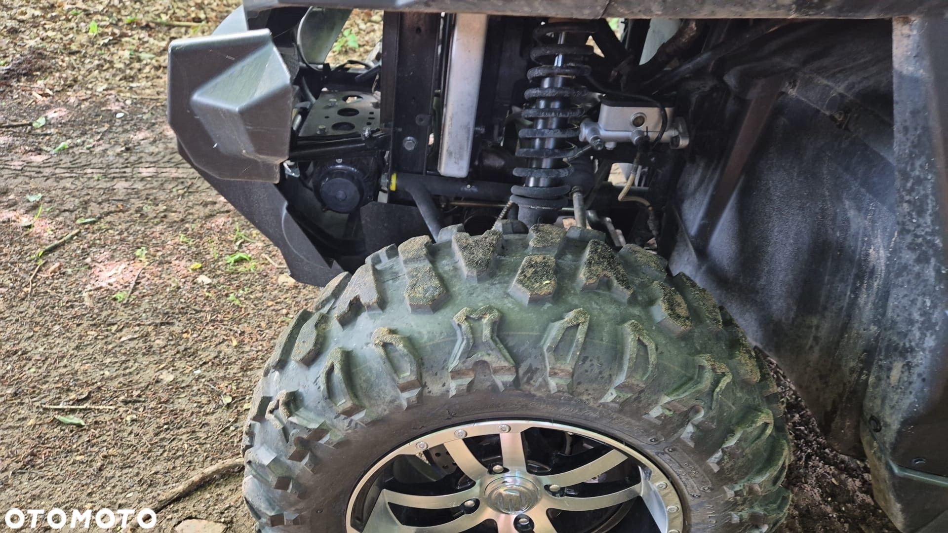 CFMoto UForce - 4