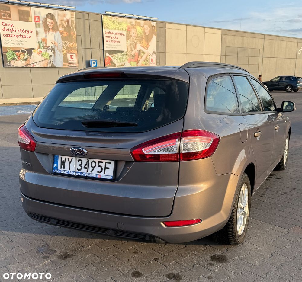 Ford Mondeo 1.6 T Gold X - 8