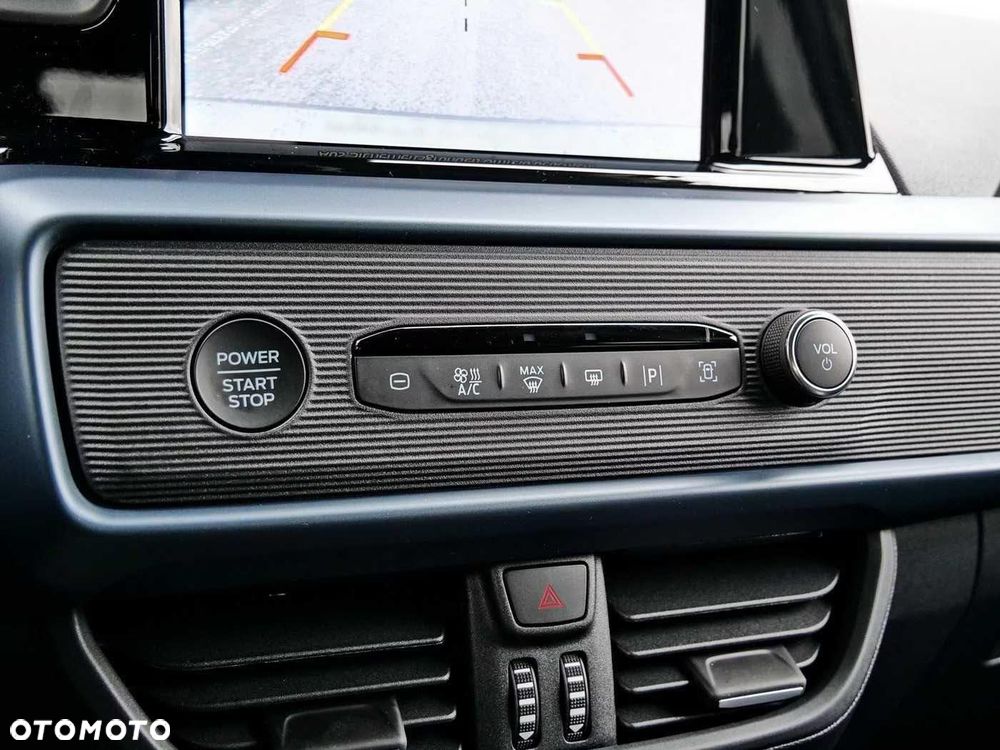 Ford Tourneo Courier 1.0 EcoBoost Active - 11