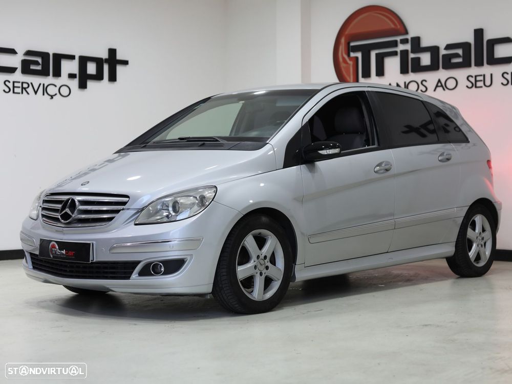 Mercedes-Benz B 200 CDi Autotronic - 8