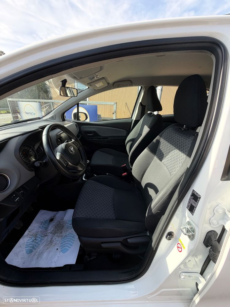 Toyota Yaris 1.4 D-4D Comfort+P.Style - 24