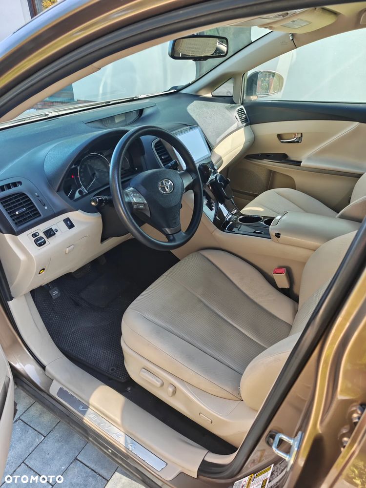 Toyota Venza 2.7 - 5