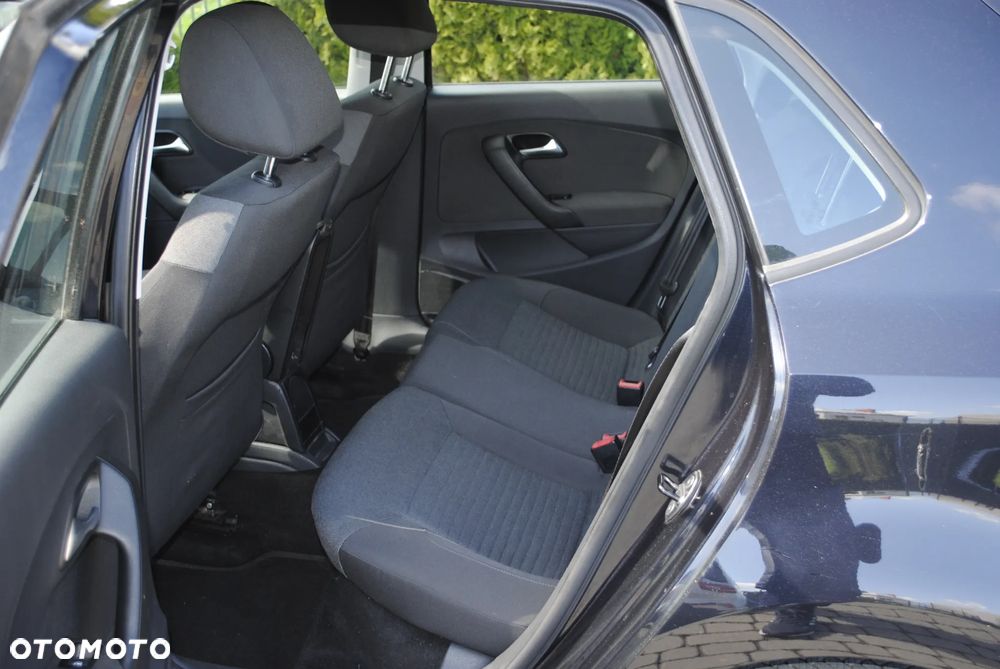 Volkswagen Polo - 13